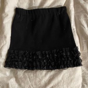 L3 mini black skirt with black ruffle on bottom